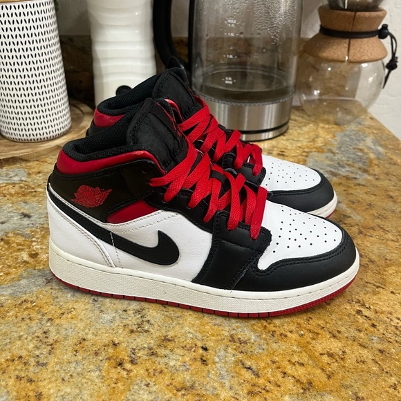 Jordan Other - Jordan 1 size 5
